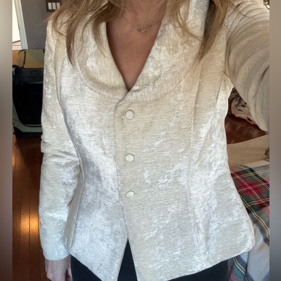 Jackets & Blazers - Velvet blazer, no tags size 6